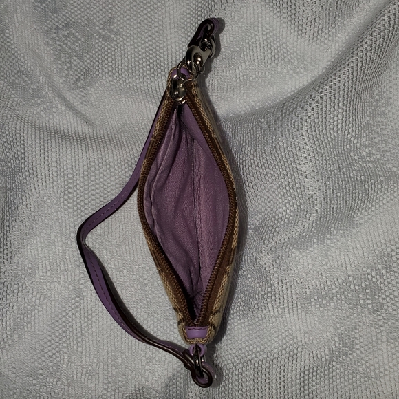 Coach Tan & Lavender Wristlet - Picture 4 of 6